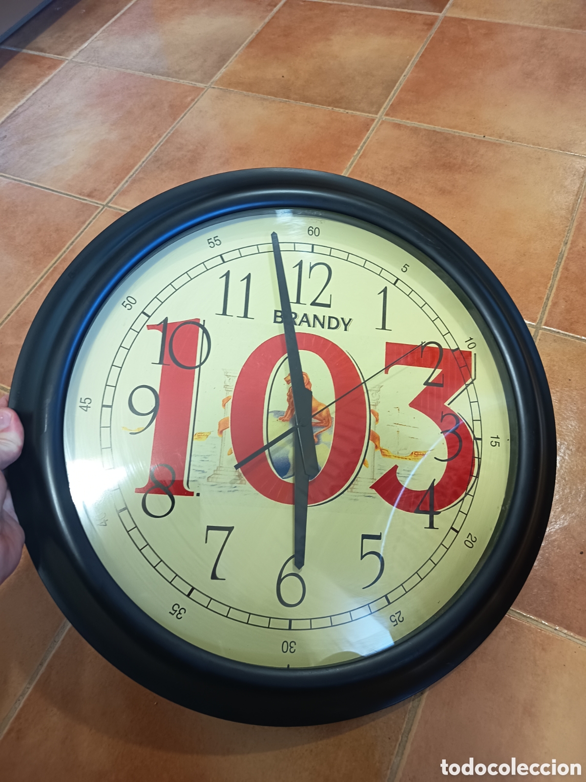 Antig&uuml;edades: Reloj Grande Brandy 103 bebida redondo - Foto 1