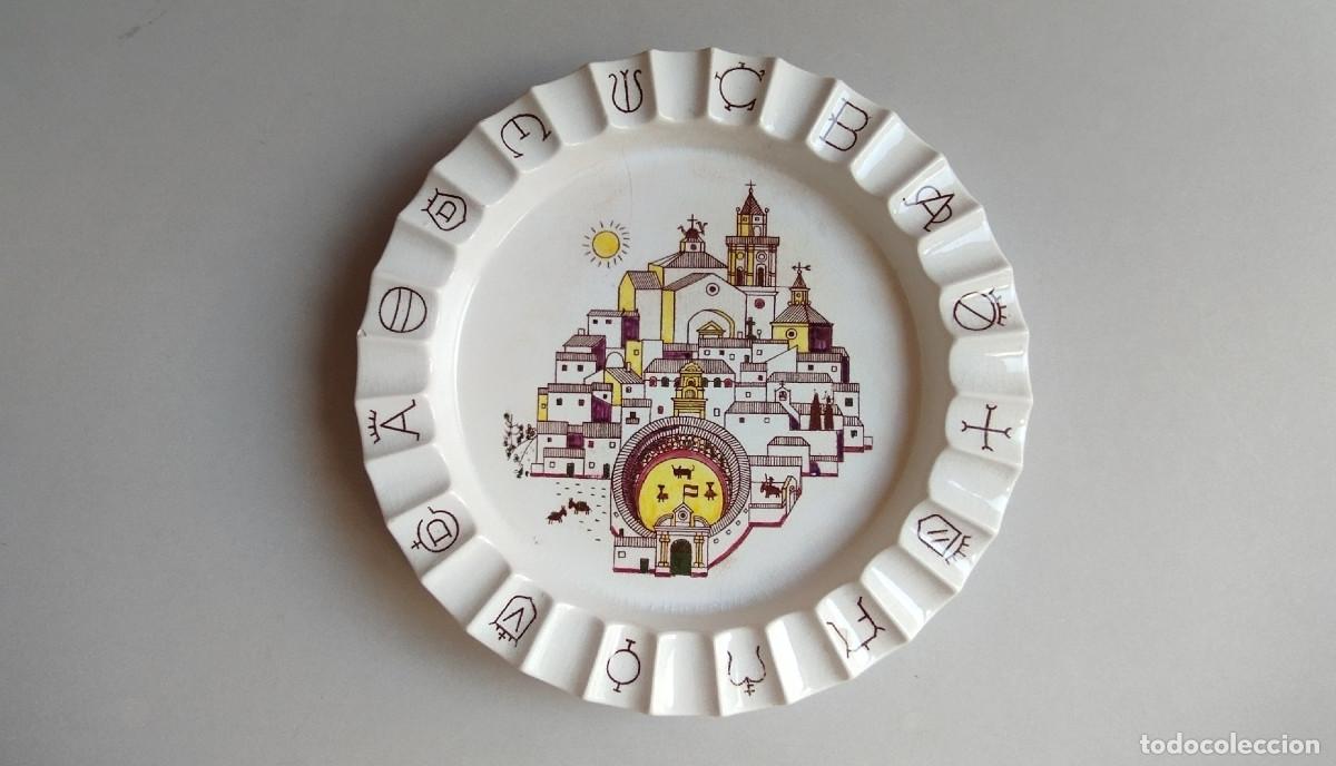 Antig&uuml;edades: Cenicero de loza estampada e iluminada (Publicidad Cimianto). Pickman - Cartuja, Sevilla