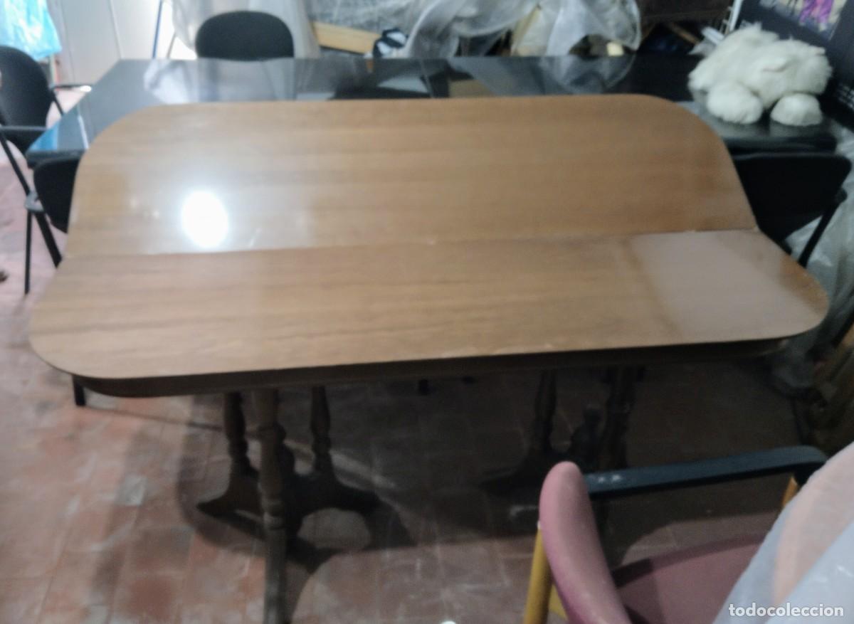 Antig&uuml;edades: MESA ABATIBLE Y PLEGABLE