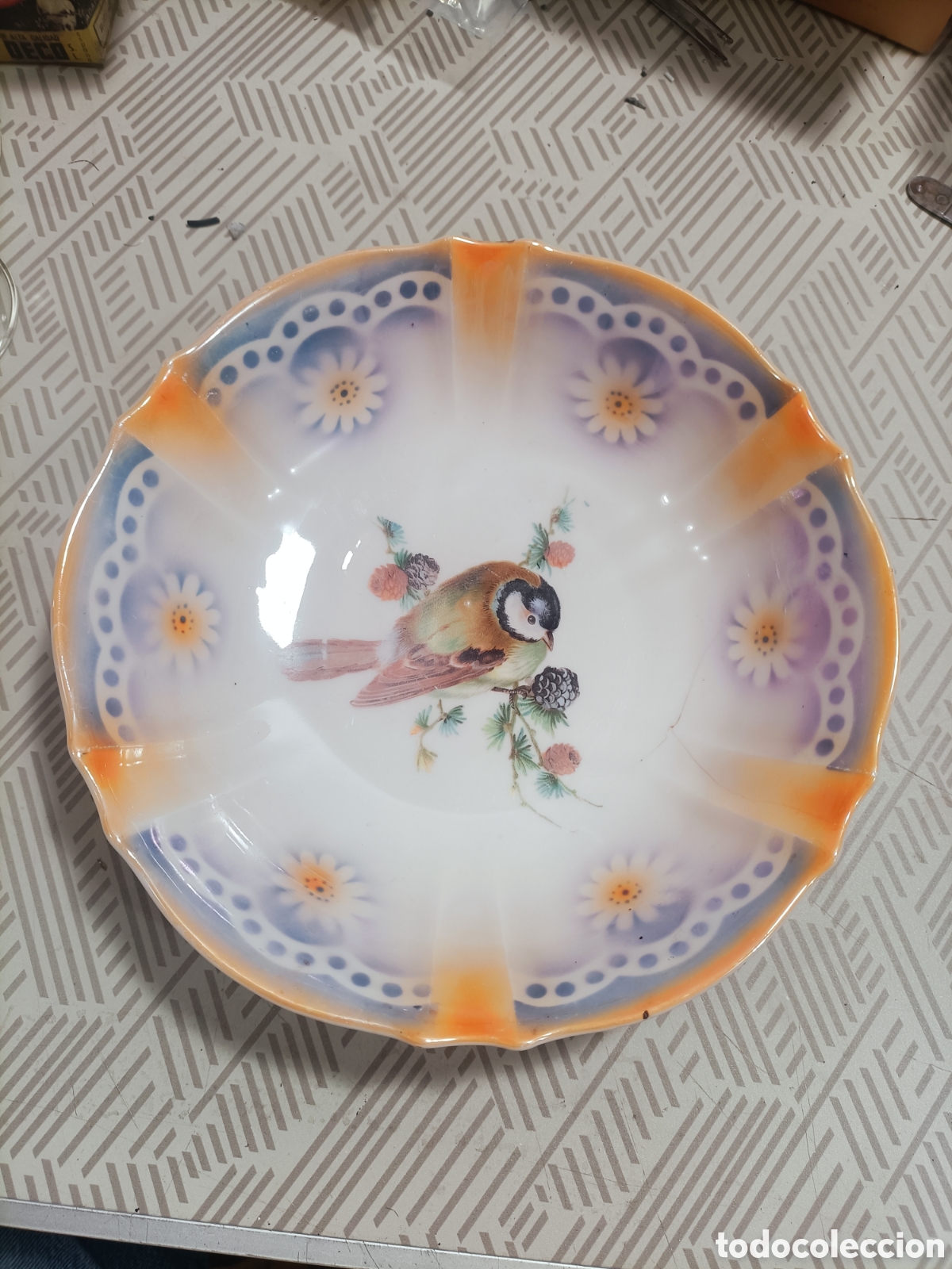 Antig&uuml;edades: Antiguo plato de cer&aacute;mica. No tiene firma ,ni sello