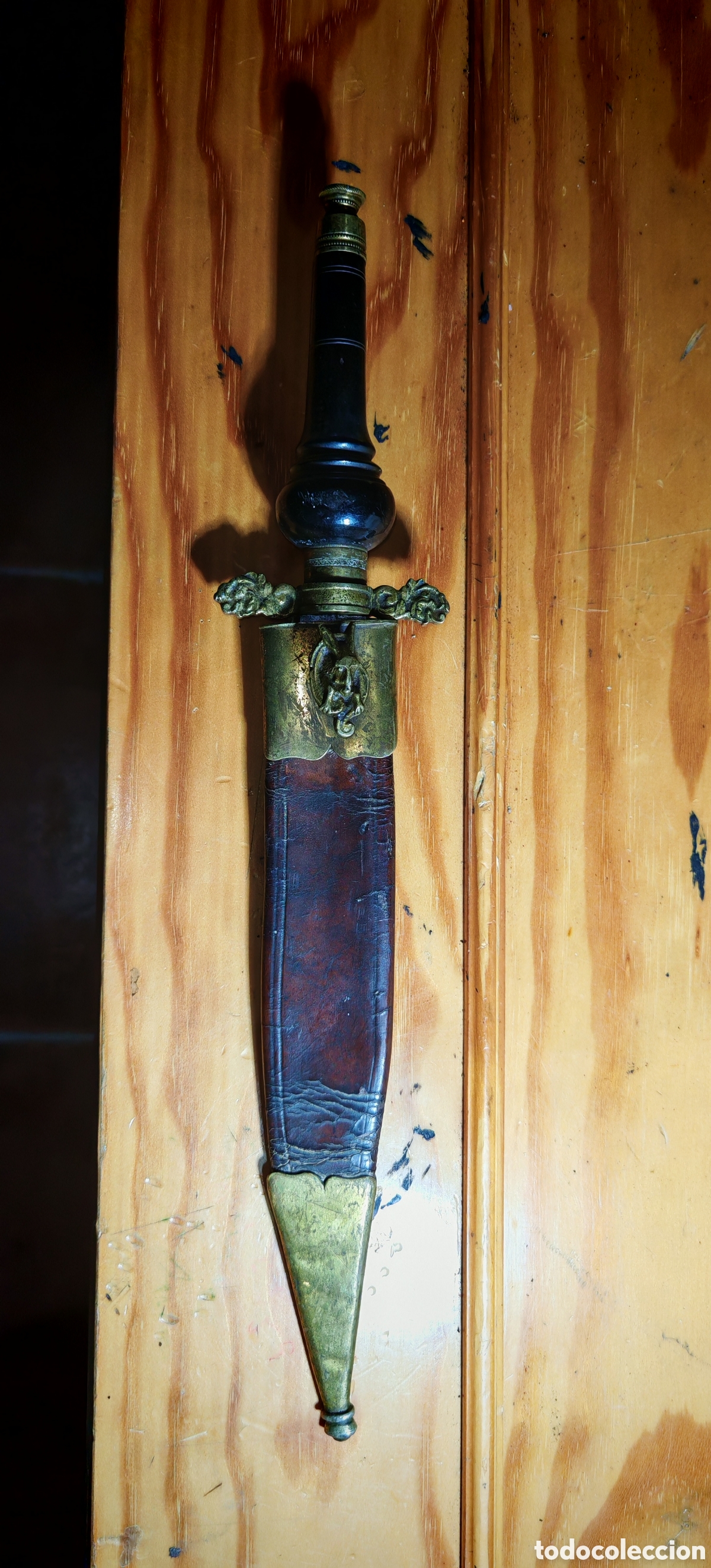 Antig&uuml;edades: Antigua Daga / Cuchillo de Colecci&oacute;n - Grabado &rdquo;F&aacute;brica de Toledo&rdquo; - A&ntilde;o 1872 - Con Funda Original