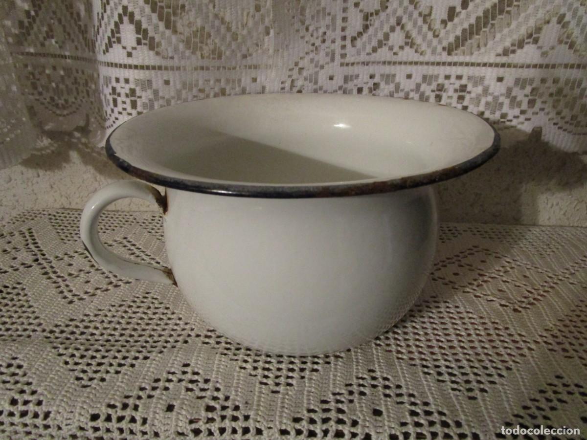 Antig&uuml;edades: ANTIGUO ORINAL BACIN ESCUPIDERA DE PORCELANA