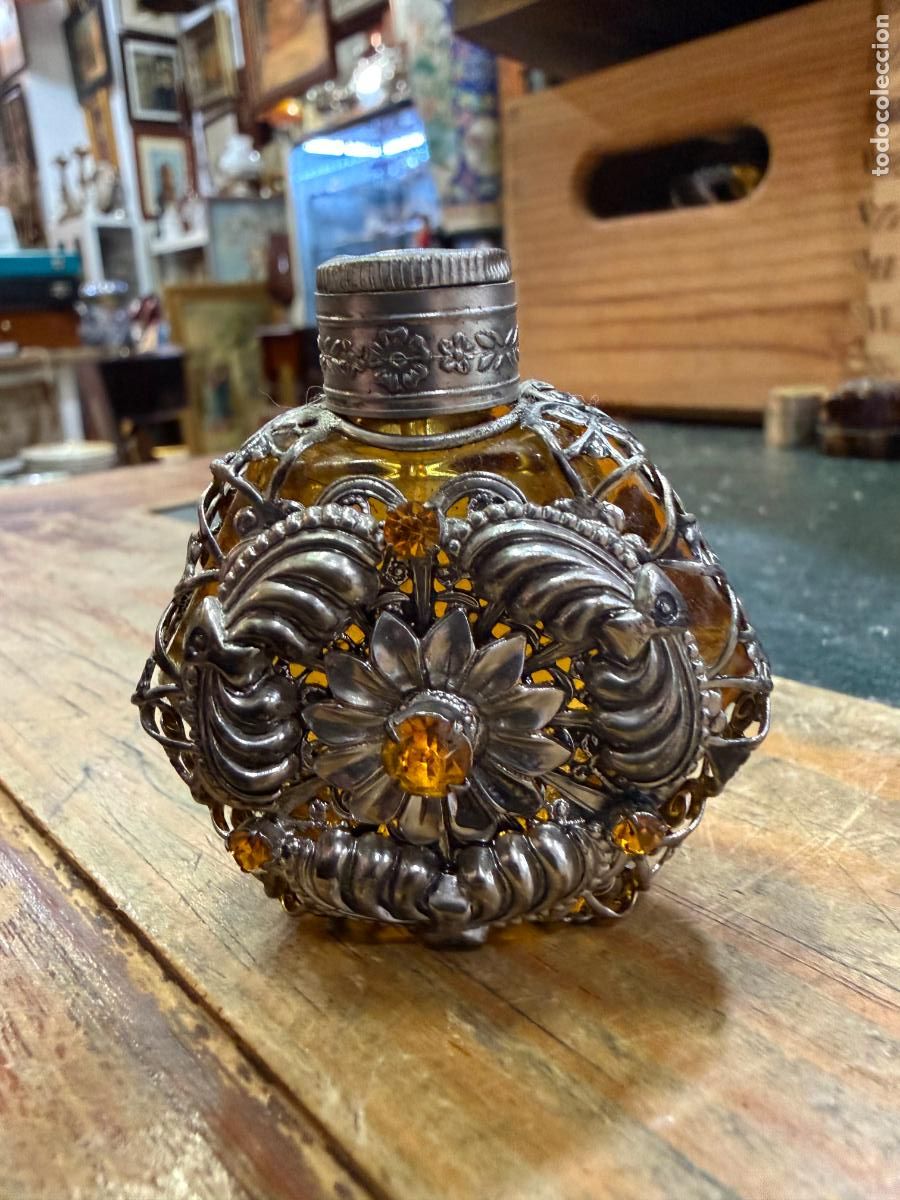 Antig&uuml;edades: PERFUMERO DE METAL Y CRISTAL - MEDIDA 5,5 CM