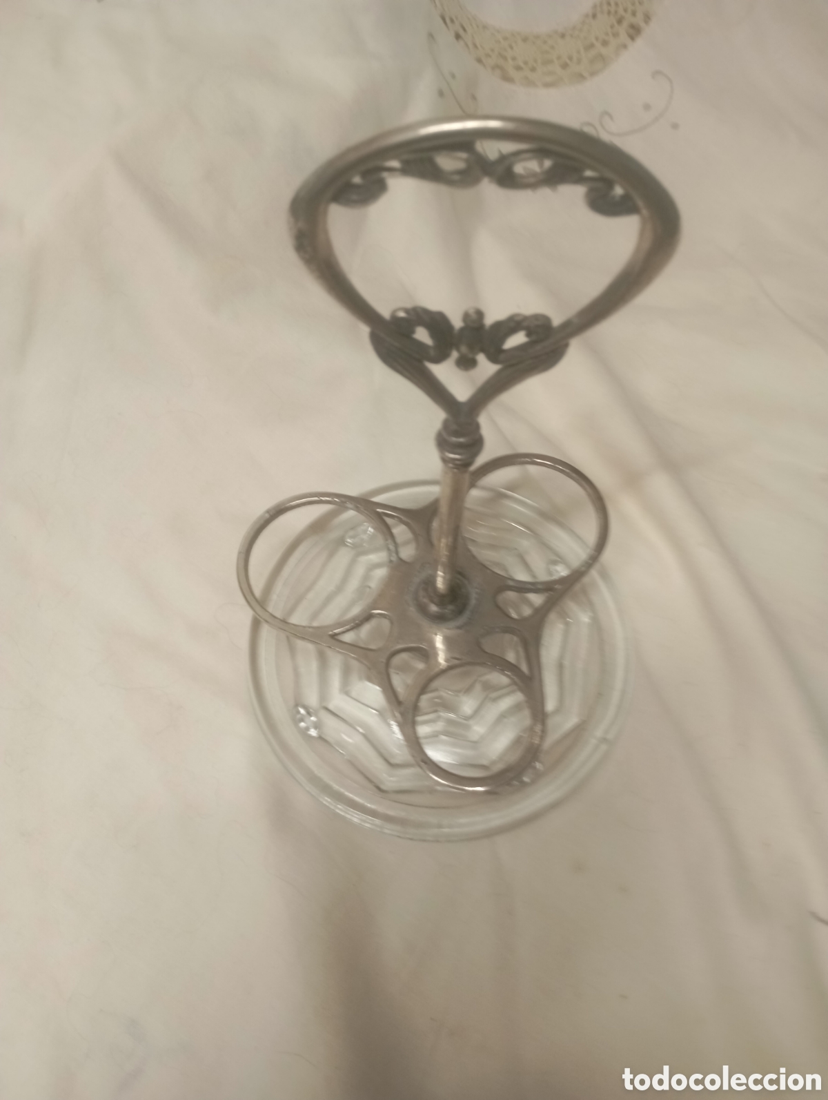 Antig&uuml;edades: Soporte modernista de vinajeras - Foto 2