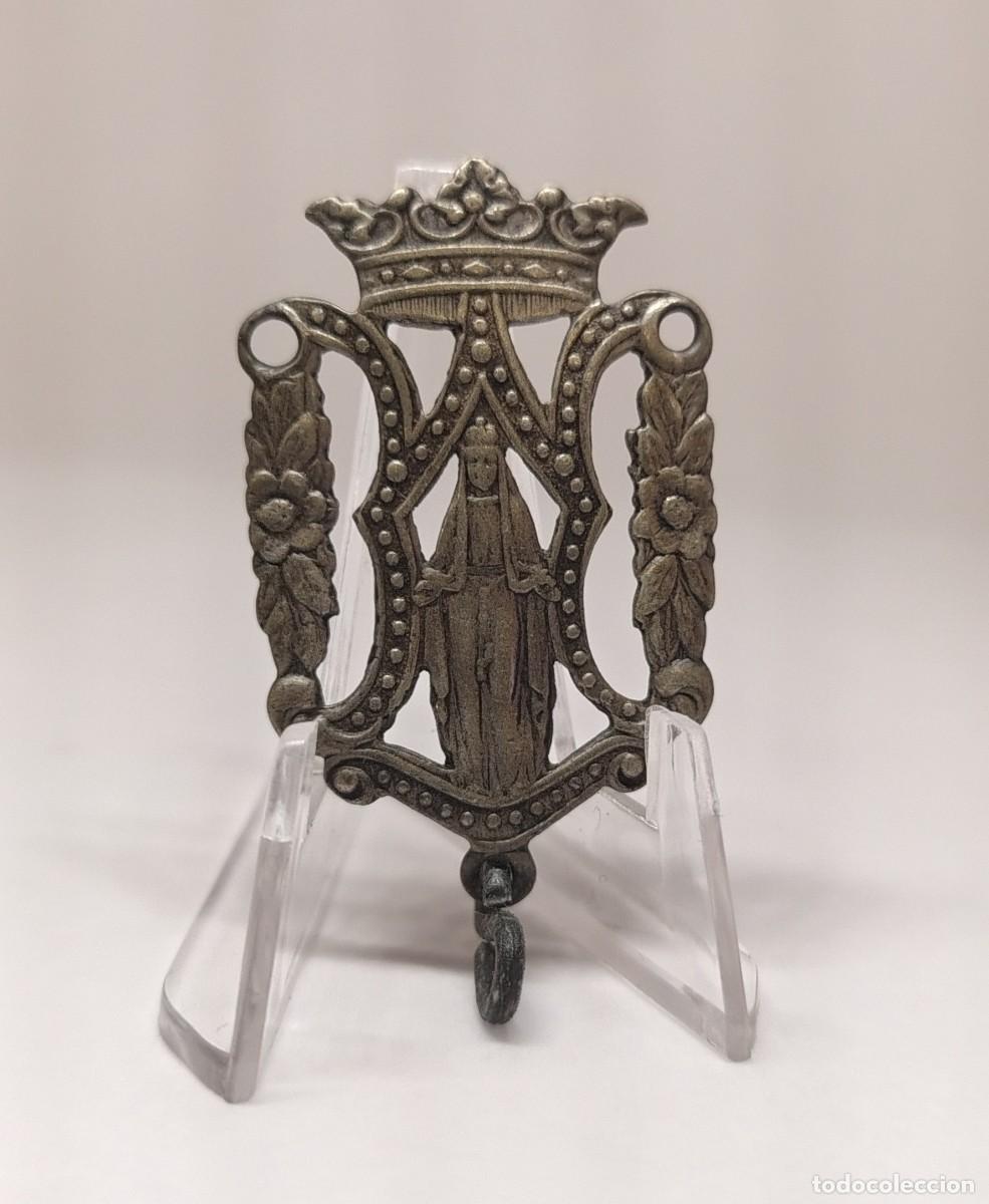 Antig&uuml;edades: Medalla religiosa / Colgante: VIRGEN. M270