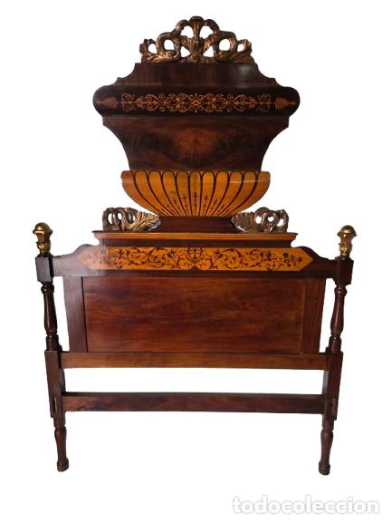 Antig&uuml;edades: Antiguo Cabecero Isabelino - Cabezal de Cama - Madera de Caoba y Marqueter&iacute;a - S. XIX