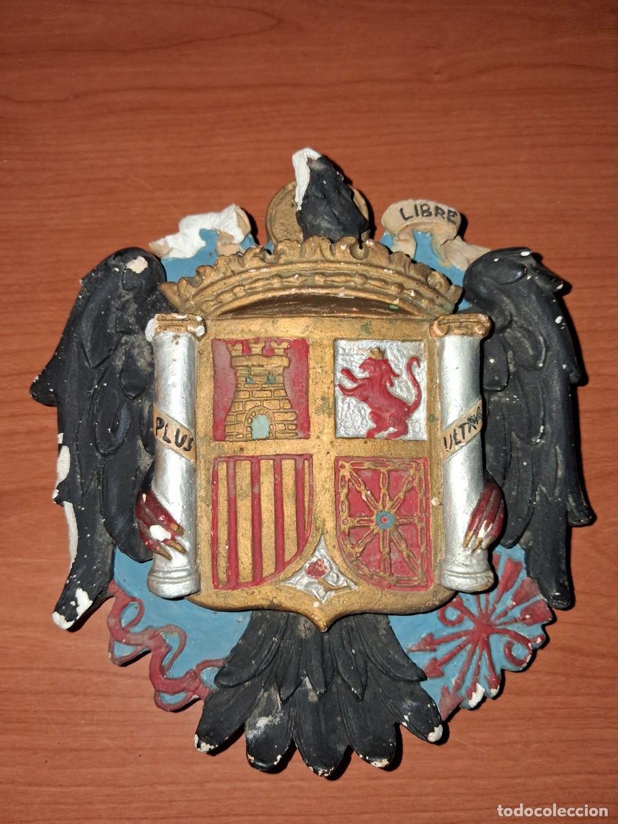Antig&uuml;edades: A&ntilde;os 40. Antiguo Escudo de Franco