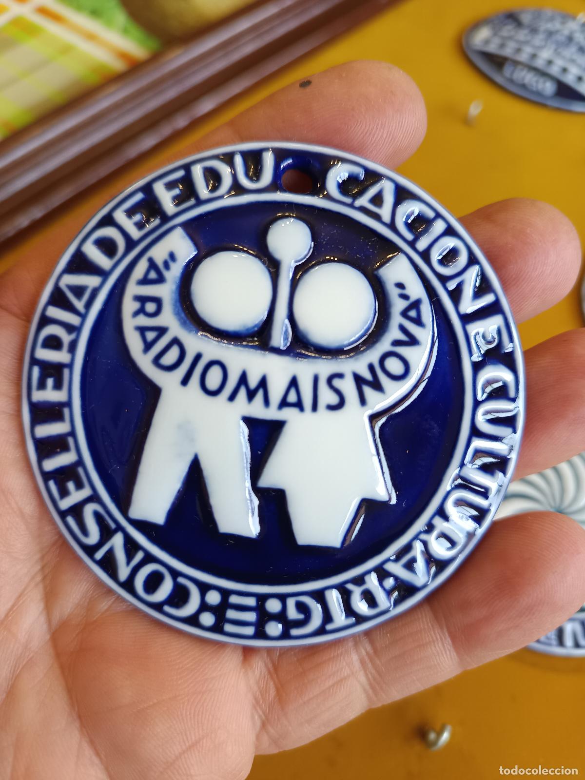 Antig&uuml;edades: MEDALLA SARGADELOS RTG RADIO GALEGA CONSELLERIA DE EDUCACION E CULTURA A RADIO MAIS NOVA 1985