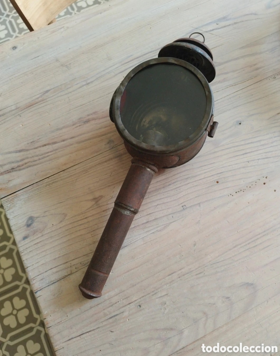Antig&uuml;edades: Farol antiguo de carruaje o se&ntilde;alizaci&oacute;n, cristal rojo, 47 cm