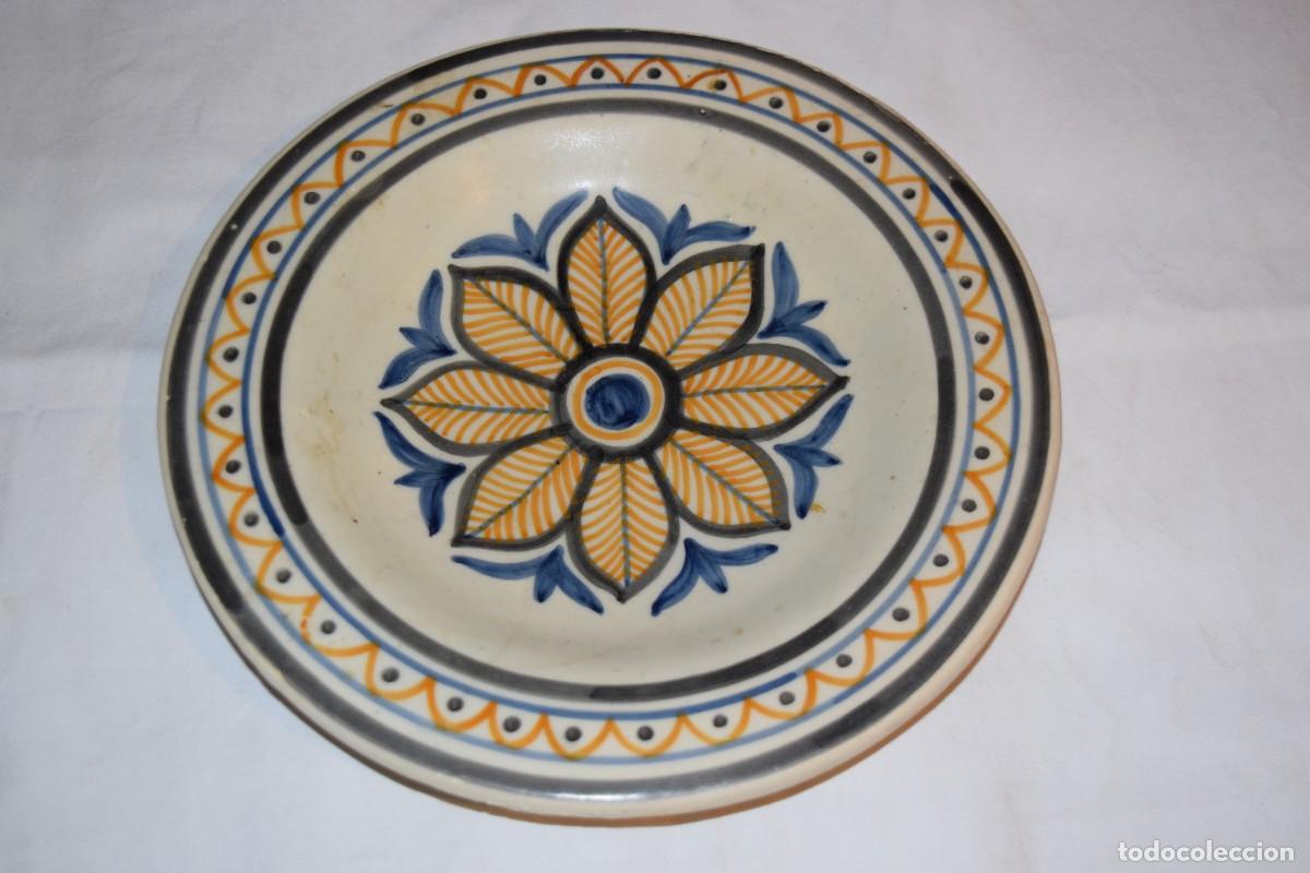 Antig&uuml;edades: Vintage, antiguo plato cer&aacute;mica - CHAC&Oacute;N / TALAVERA - Made In Spain - &iexcl;Mira fotos/detalles, dif&iacute;cil!