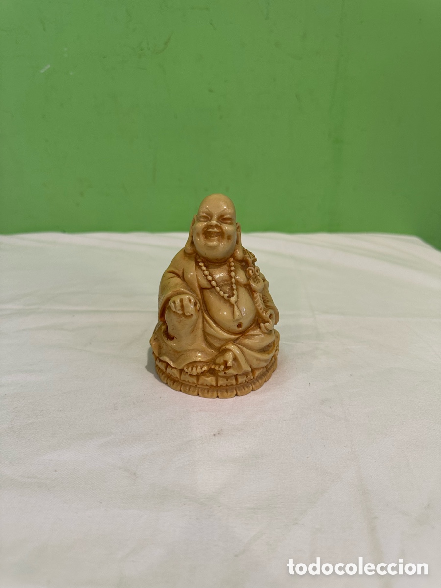 Antig&uuml;edades: Figura Buda sonriente antiguo estilo oriental tallado en resina efecto marfil