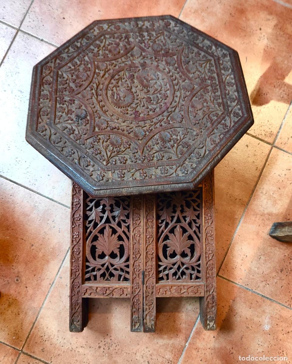 Antig&uuml;edades: MESA AUXILIAR, CALADA Y DESMONTABLE