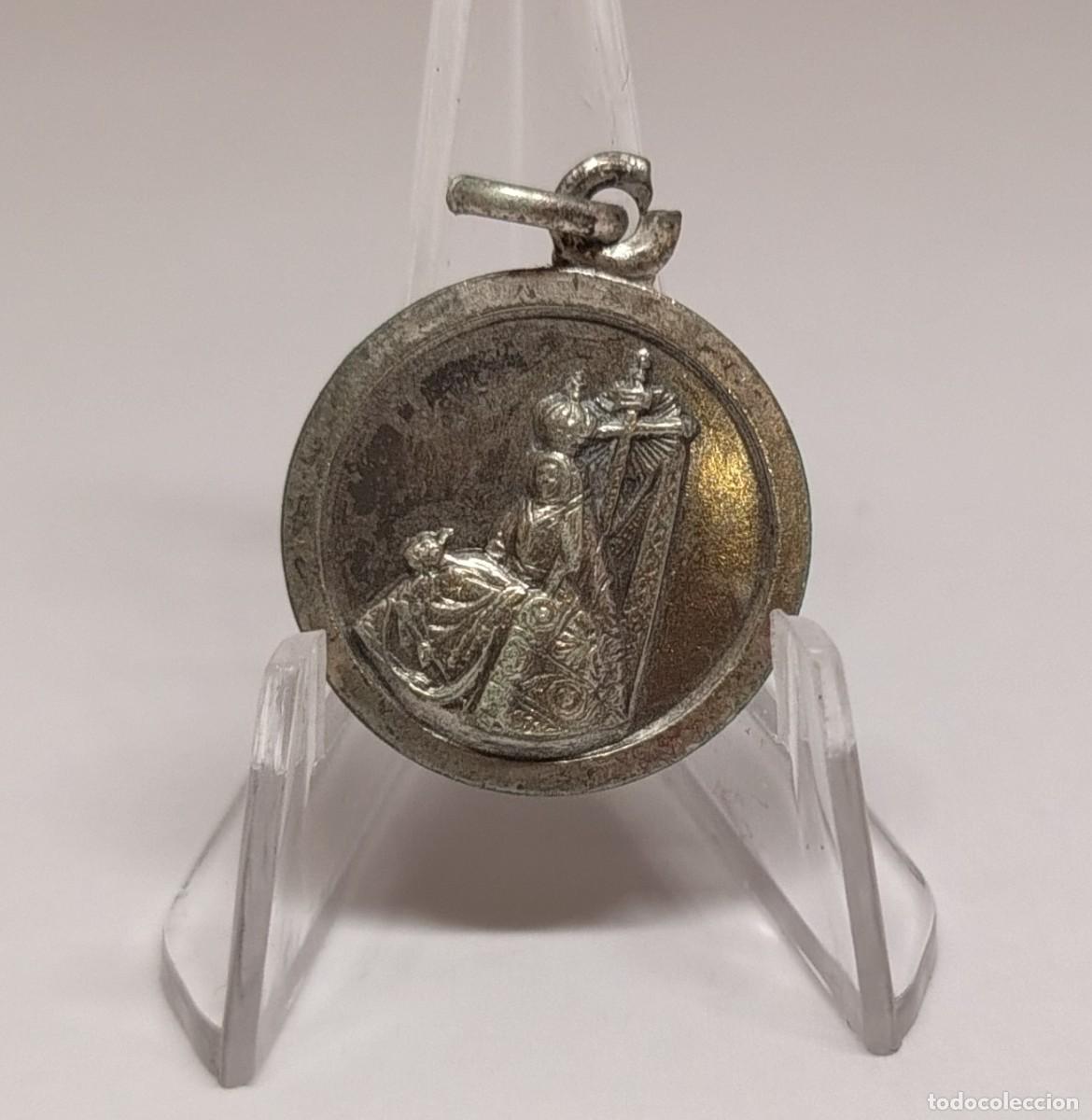 Antig&uuml;edades: Medalla religiosa / Colgante: VIRGEN DE LAS ANGUSTIAS. M281