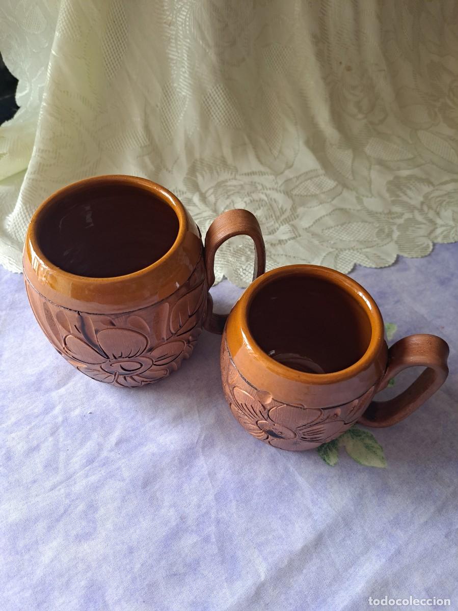 Antig&uuml;edades: Lote de 2 antiguas jarras de cerveza de gres, 2 tama&ntilde;os.