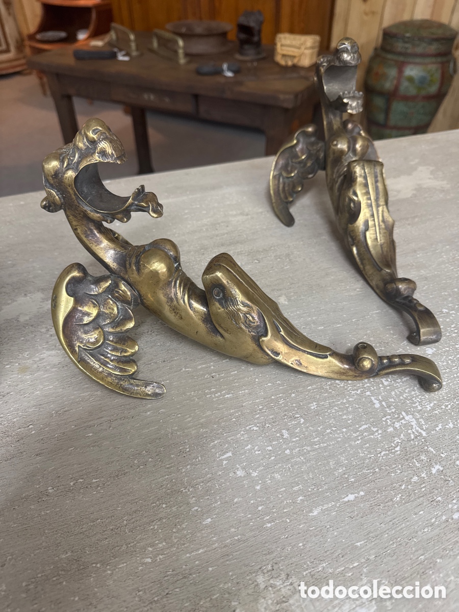 Antiquit&eacute;s: Soporte de bronce de cortina S.XIX