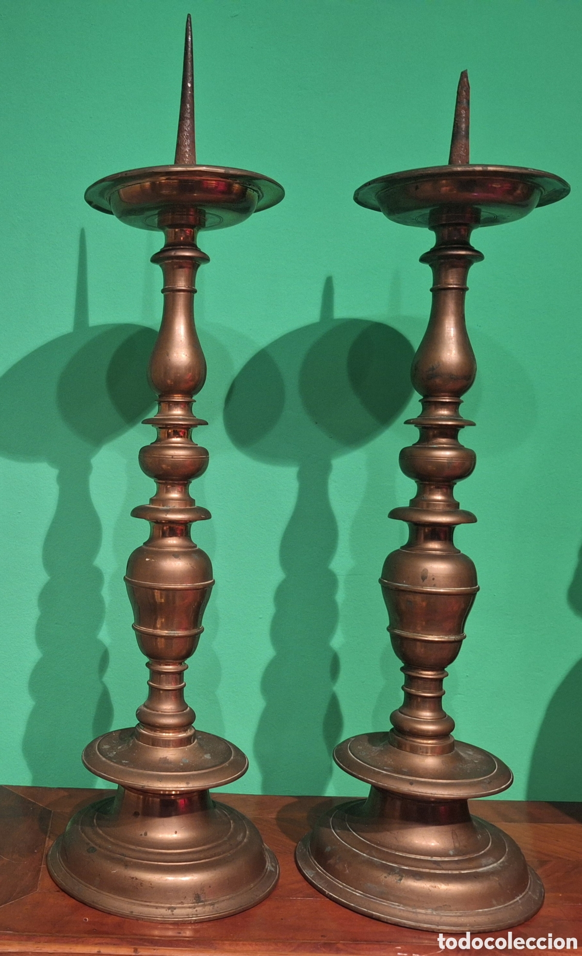 Antig&uuml;edades: CANDELABROS DE PINCHO. ESPA&Ntilde;A. S.XVII