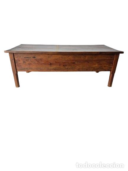 Antig&uuml;edades: Mesa de Centro R&uacute;stica - Madera de Pino - Dos Cajones - S.XIX