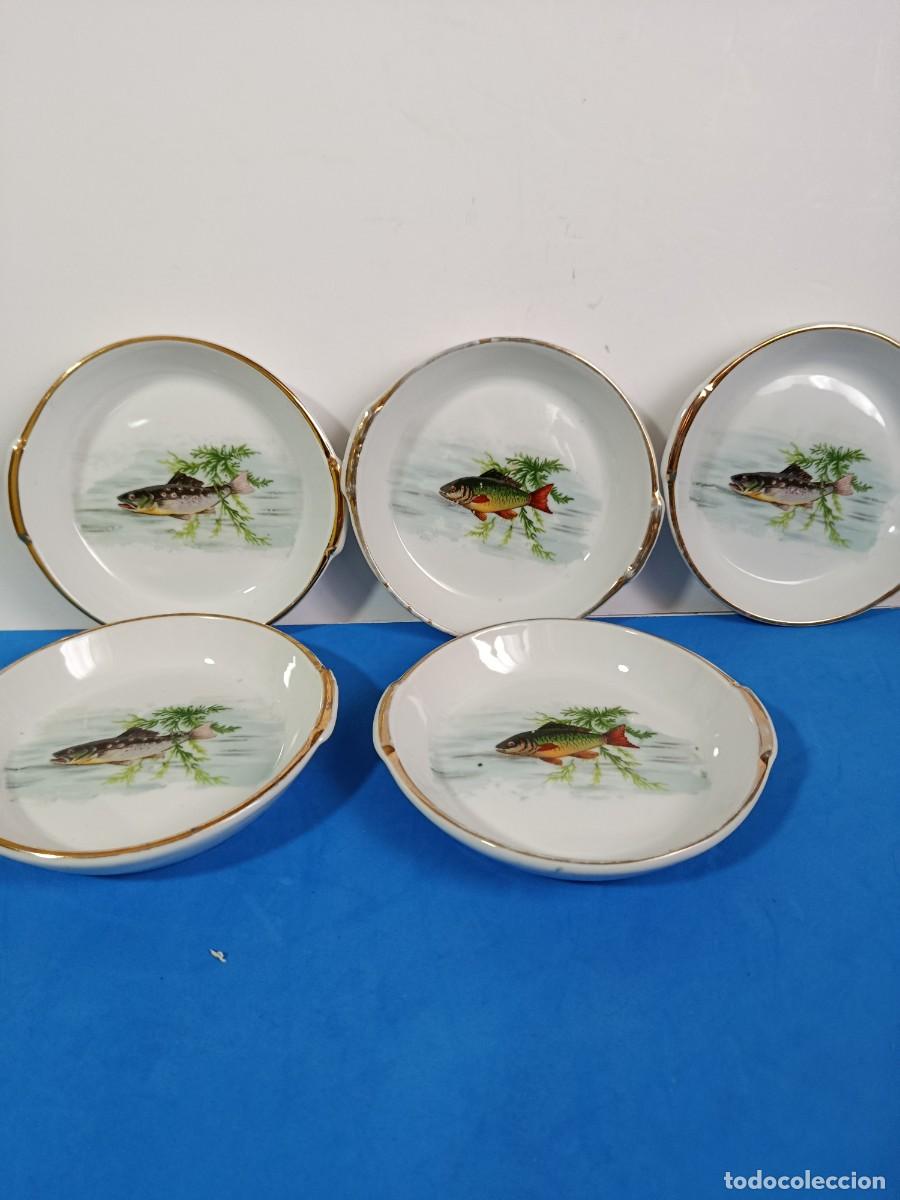 Antig&uuml;edades: 5 PLATOS DE PORCELANA VINTAGE. PEQUE&Ntilde;OS PROFUNDOS CON FIRMA
