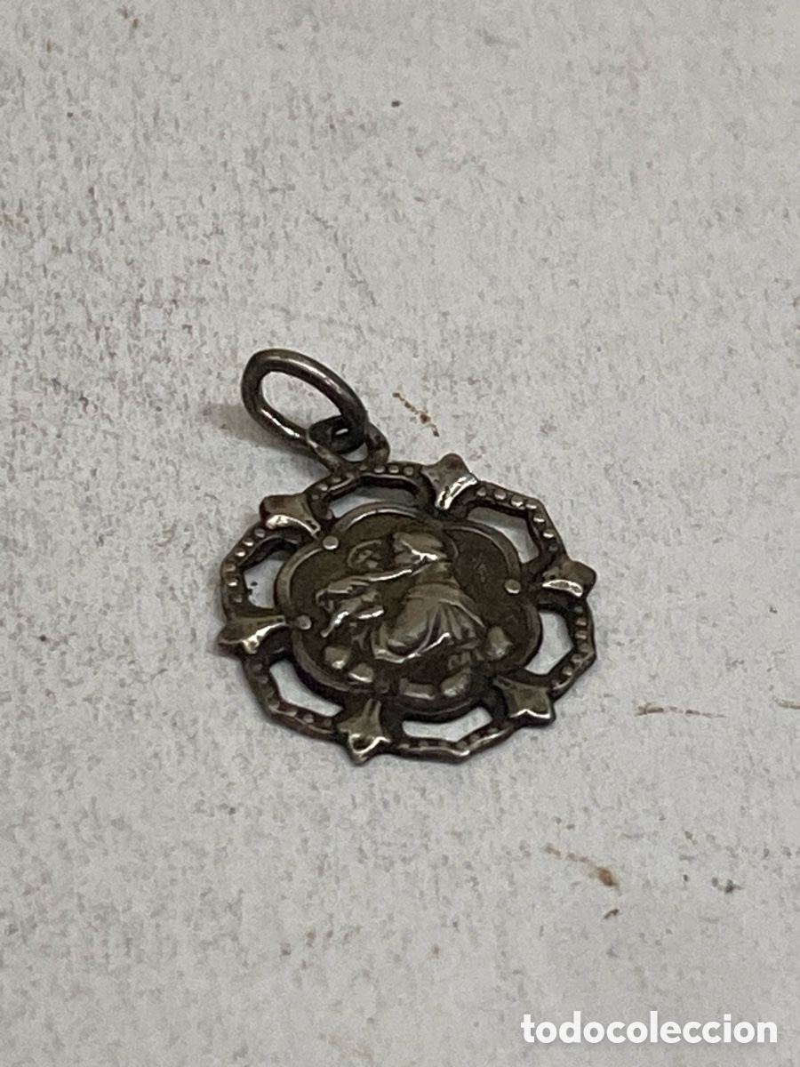Antig&uuml;edades: Medalla de plata C579 - Foto 1