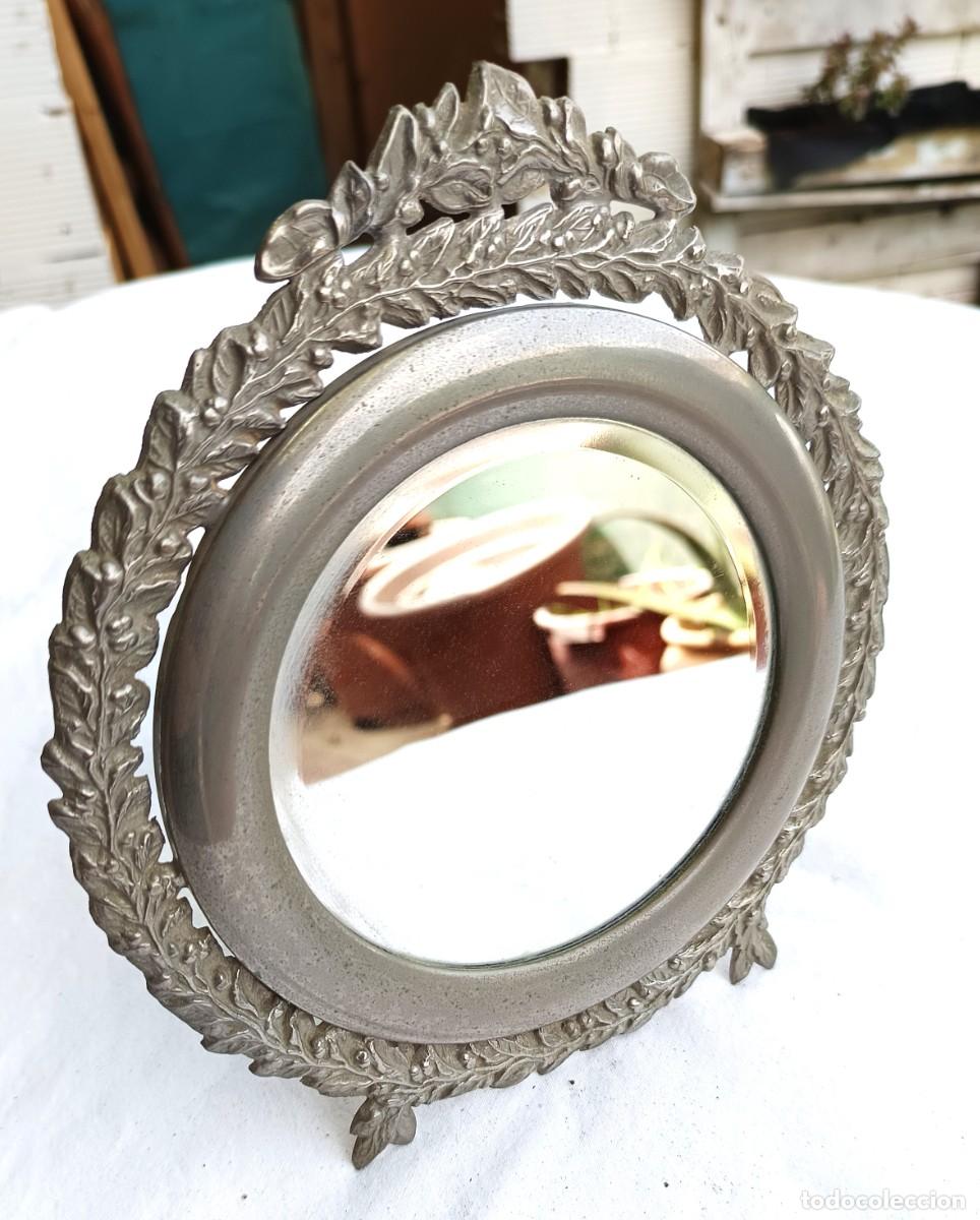 Antig&uuml;edades: Espejo de estilo Art Noveau - Lat&oacute;n plateado, vidrio - Mediados de SXX - Francia
