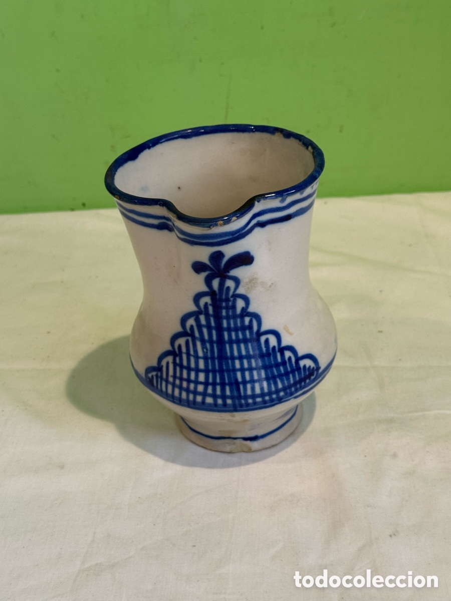 Antig&uuml;edades: Jarra antigua cer&aacute;mica catalana siglo XIX esmaltada azul tradicional
