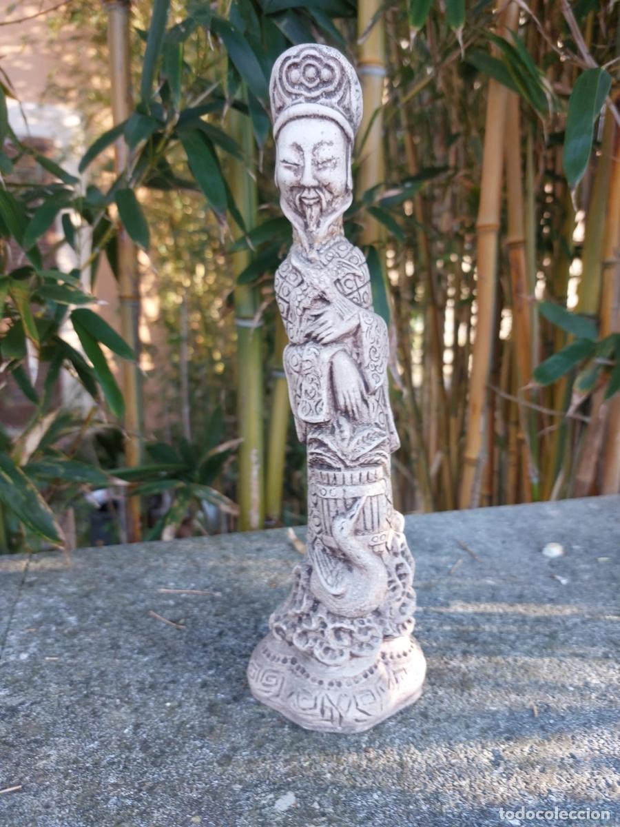 Antig&uuml;edades: ESTATUA CHINA DECORADA - Foto 1