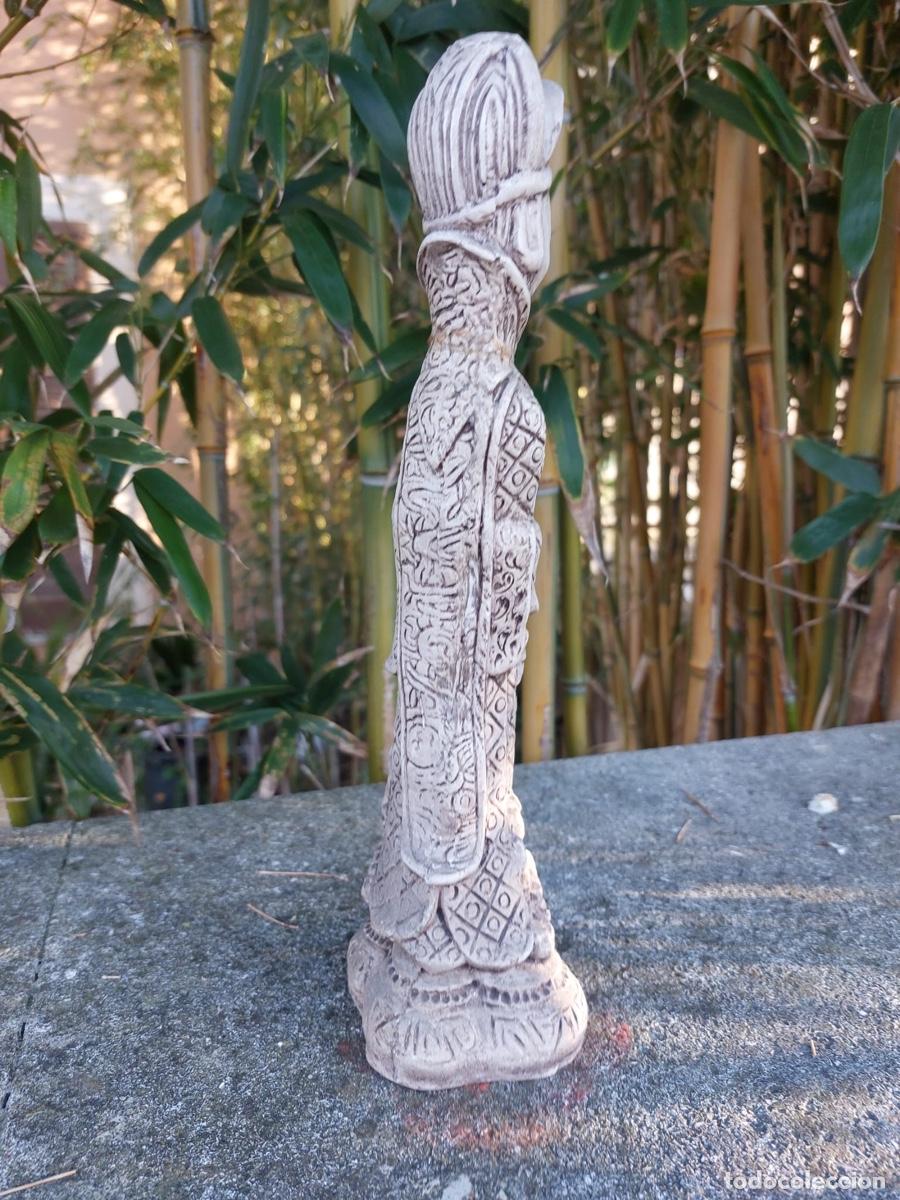 Antig&uuml;edades: ESTATUA CHINA DECORADA - Foto 2