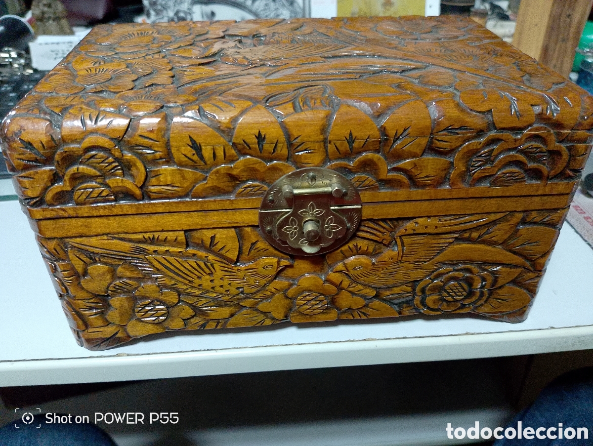 Antig&uuml;edades: Joyero talla madera antiguo