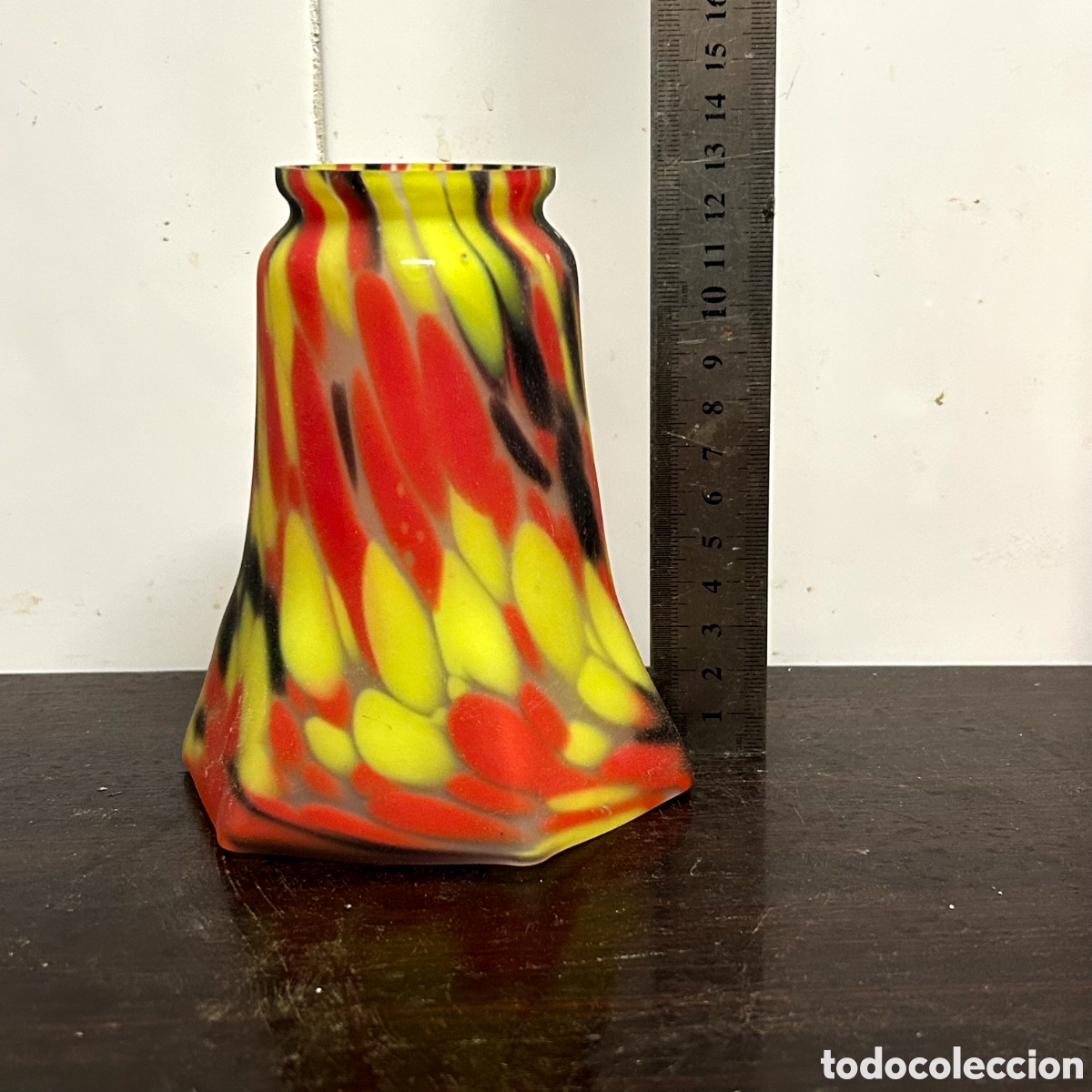 Antig&uuml;edades: Antiguo plaf&oacute;n de vidrio multicolor