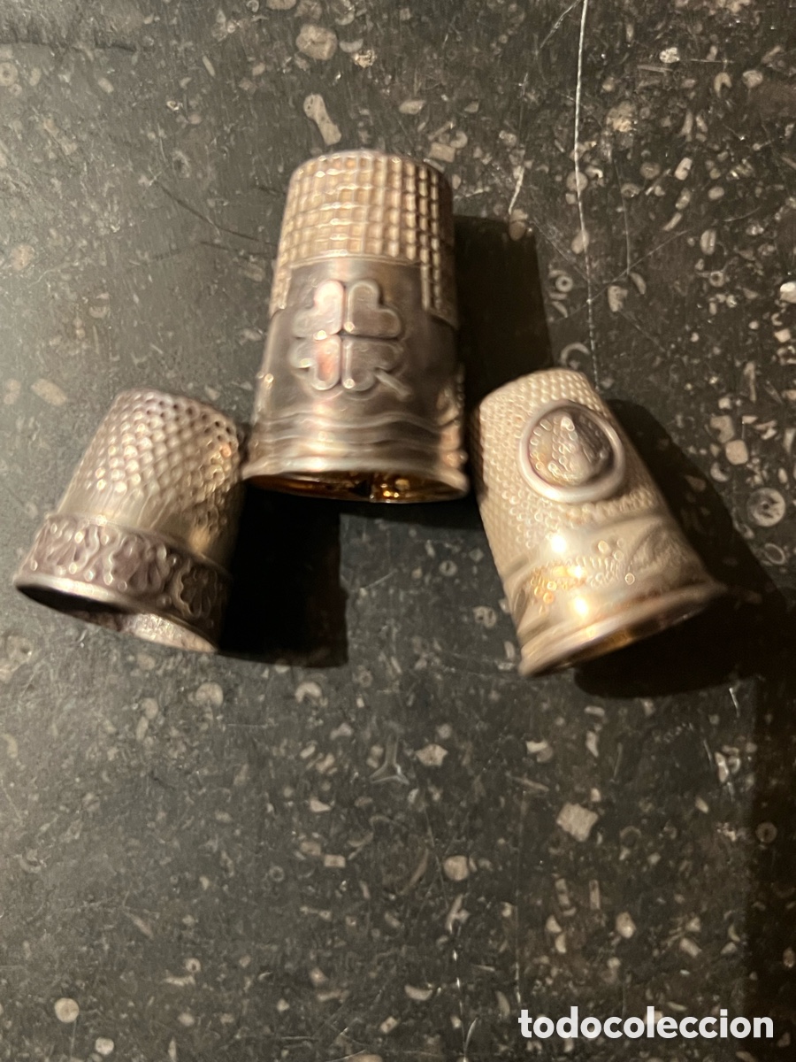 Antig&uuml;edades: Lote 3 dados costura en plata colecci&oacute;n