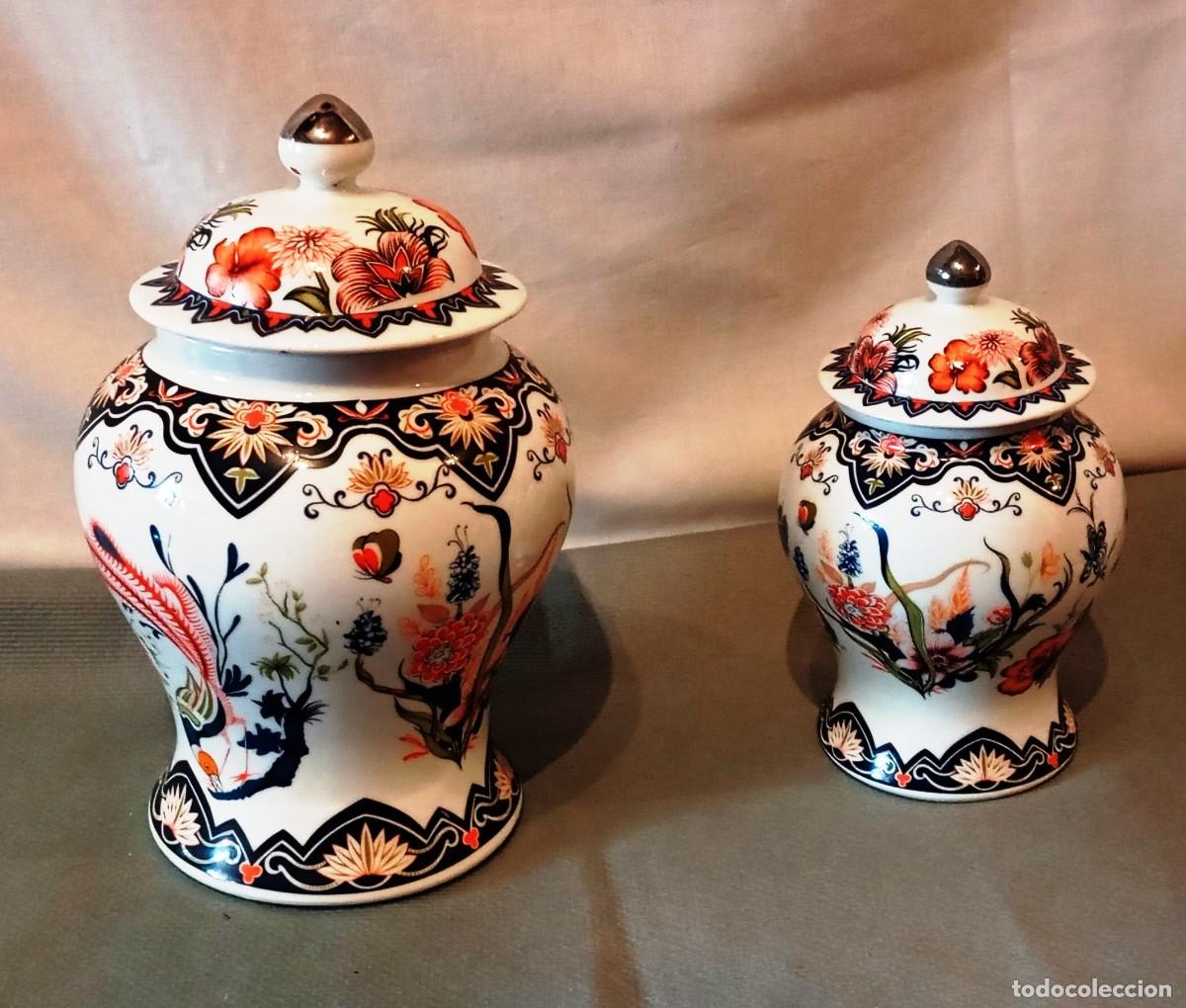 Antig&uuml;edades: 2 Tibores Porcelana Estilo Oriental Sanbo. Conjunto de dos tibores de porcelana