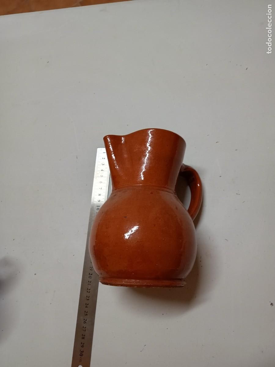 Antig&uuml;edades: Jarra de barro para vino