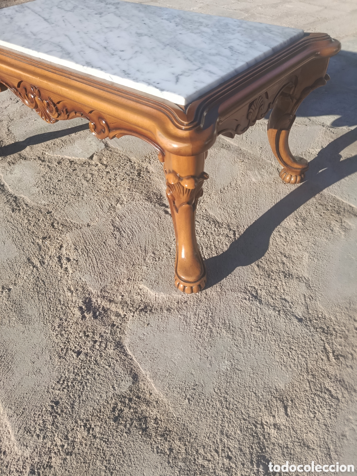 Antig&uuml;edades: Mesa de madera tallada para centro de sal&oacute;n - Foto 3