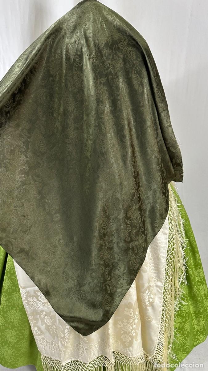 Antig&uuml;edades: Pa&ntilde;uelo verde adamascado - Foto 4