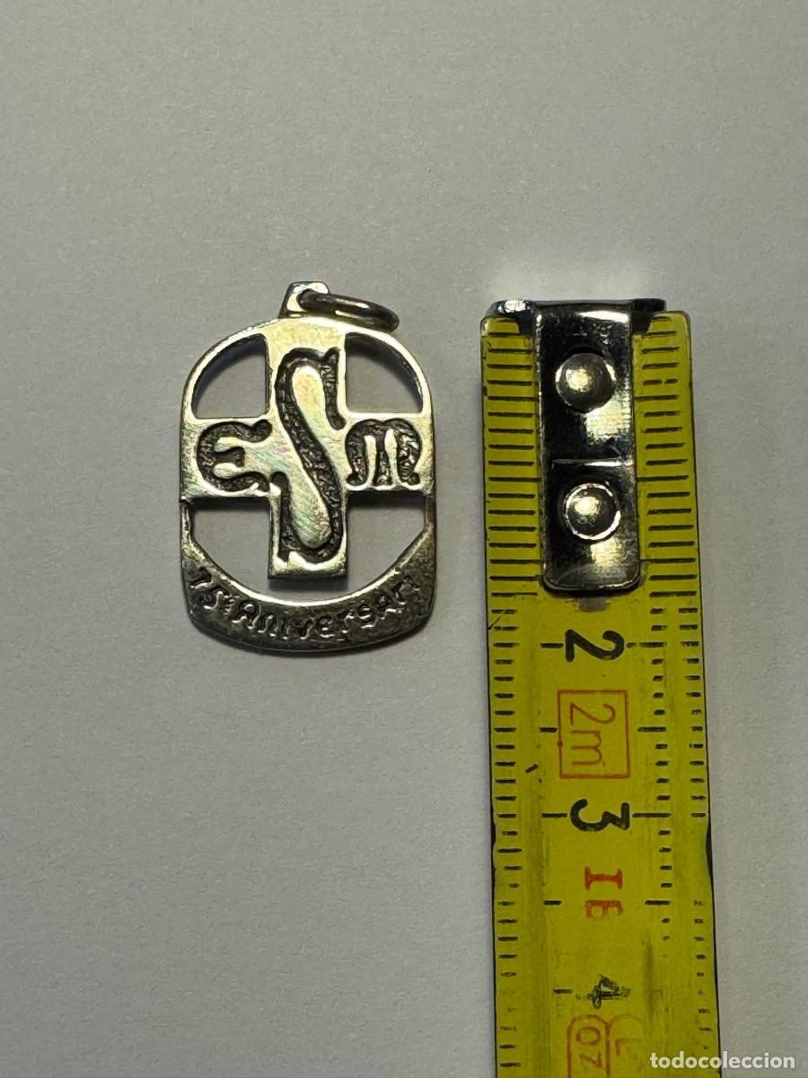 Antig&uuml;edades: MEDALLA RELIGIOSA DE PLATA / COMPRA M&Iacute;NIMA 5&euro;