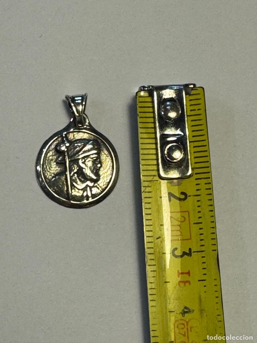 Antig&uuml;edades: MEDALLA RELIGIOSA DE PLATA / COMPRA M&Iacute;NIMA 5&euro;