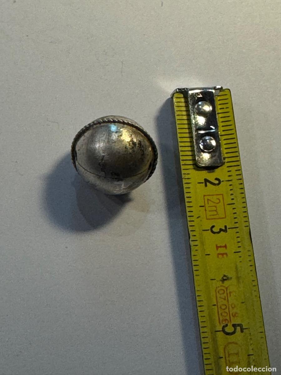 Antig&uuml;edades: COLGANTE CASCABEL DE PLATA / COMPRA M&Iacute;NIMA 5&euro;