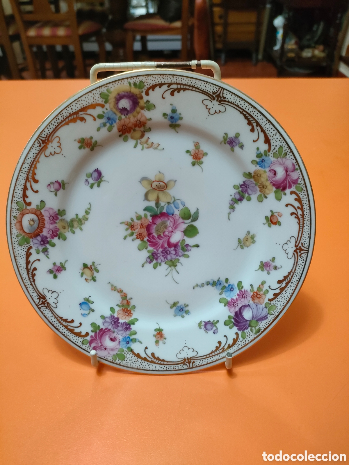 Antig&uuml;edades: Antiguo plato de porcelana desdren