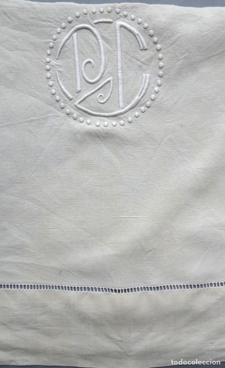 Antiguidades: ANTIGUA S&Aacute;BANA DE LINO - INICIALES D.J. Y VAINICA PPIO.S.XX