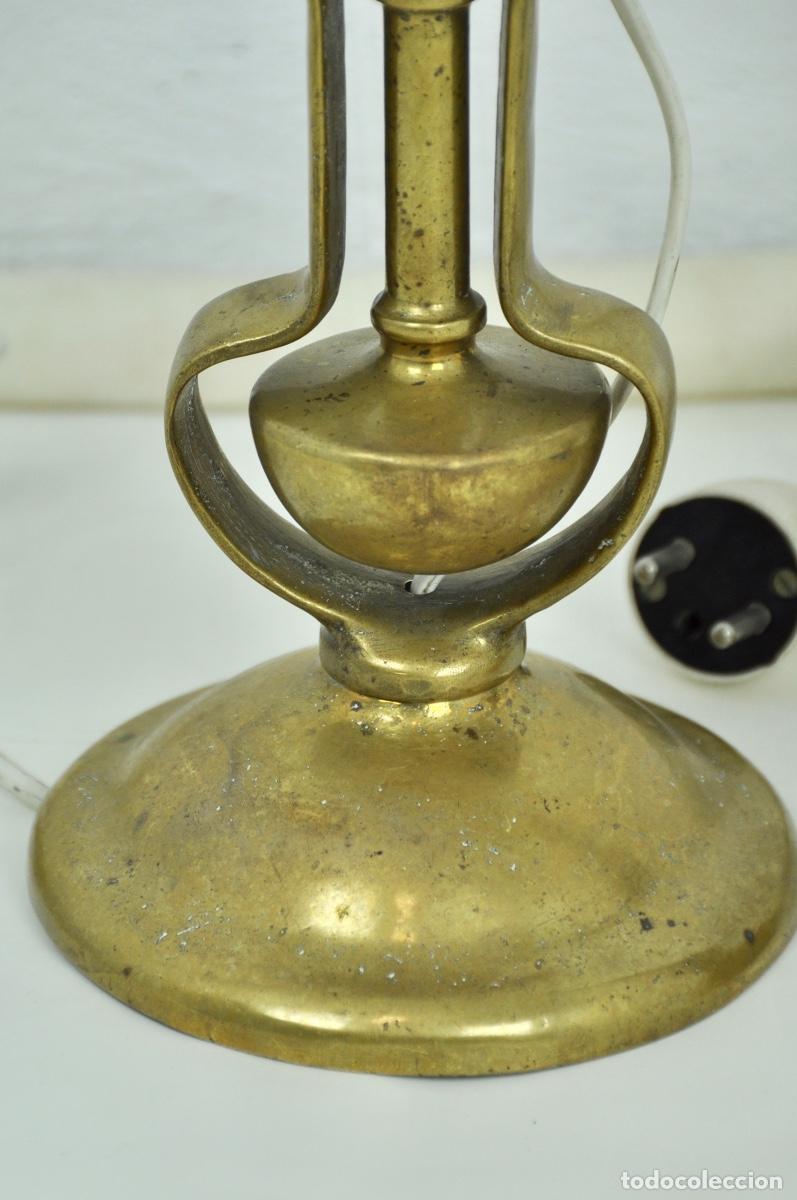 Antig&uuml;edades: Aplique de barco en bronce basculante - Foto 8