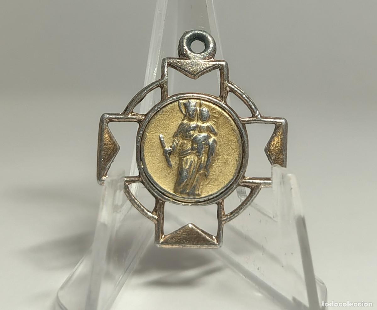 Antig&uuml;edades: Medalla religiosa / Colgante: VIRGEN MARIA con un PALO y el ni&ntilde;o Jes&uacute;s. M289