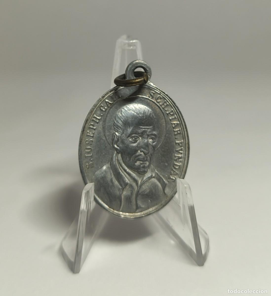 Antig&uuml;edades: Medalla religiosa / Colgante: San Jos&eacute; de Calasanz (Escuelas Pias). M290
