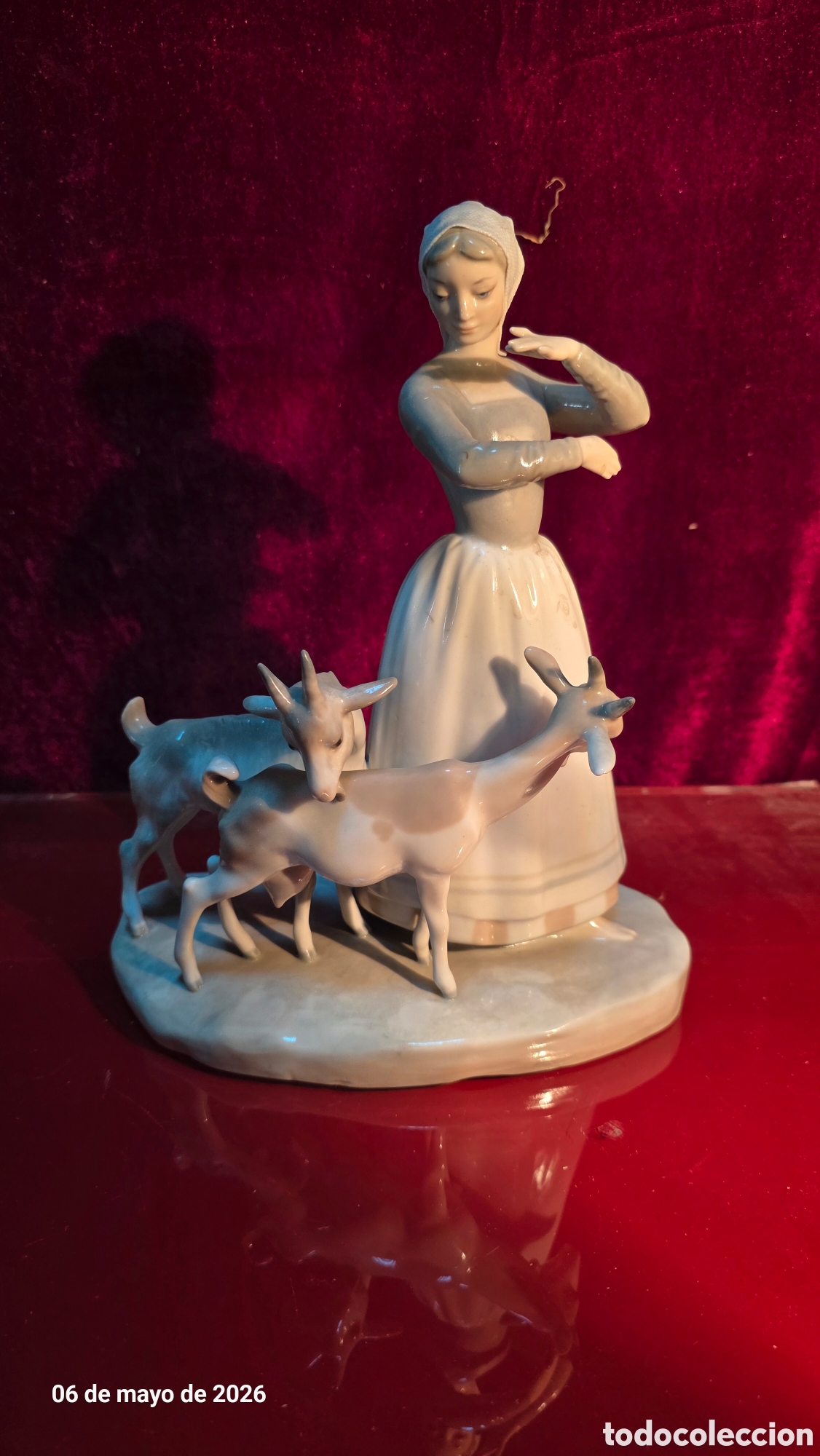 Antig&uuml;edades: Antigua figura porcelana lladro