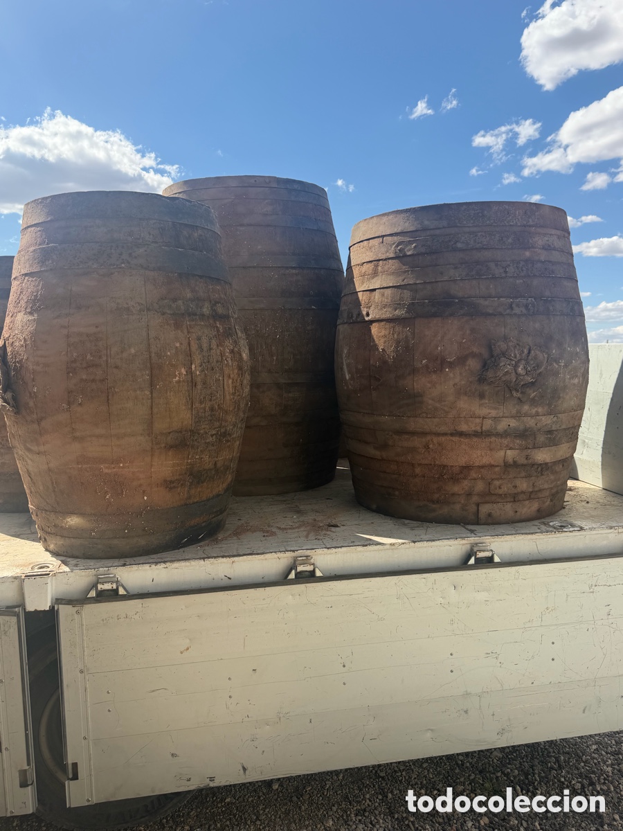 Antig&uuml;edades: Barrica de roble americano de antigua bodega 1900