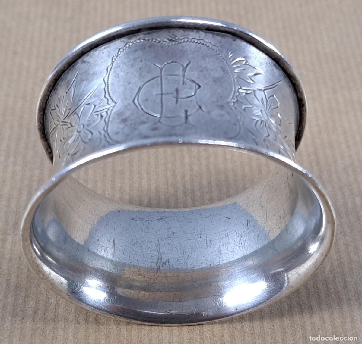 Antig&uuml;edades: Antiguo servilletero de plata 24 gramos - Foto 2