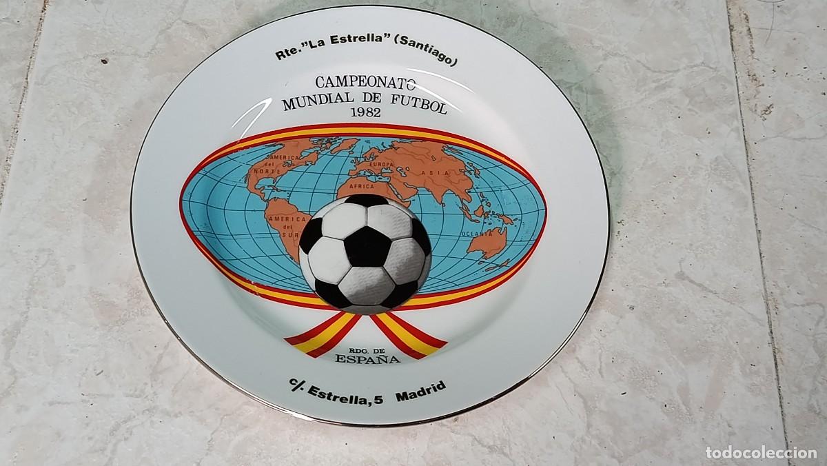 Antig&uuml;edades: ANTIGUO PLATO DE PORCELANA RECUERDO MUNDIAL FUTBOL ESPA&Ntilde;A 82 RESTAURANTE LA ESTRELLA MADRID