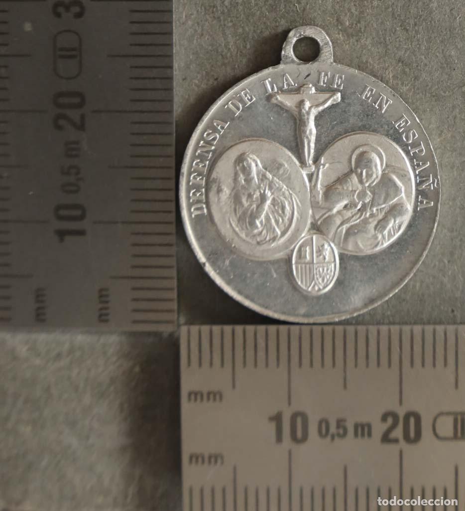 Antiguidades: MEDALLA. 25 ANIVERSARIO FUNDACION DEFENSA DE LA FE EN ESPA&Ntilde;A 1908-1933.