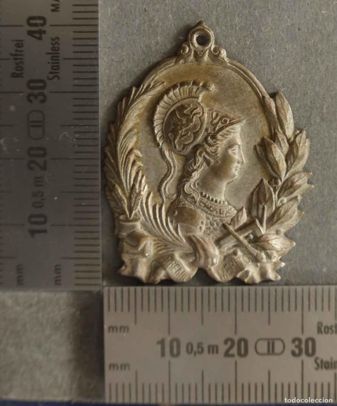 Antig&uuml;edades: MEDALLA. PREMIO AL MERITO. - Foto 1
