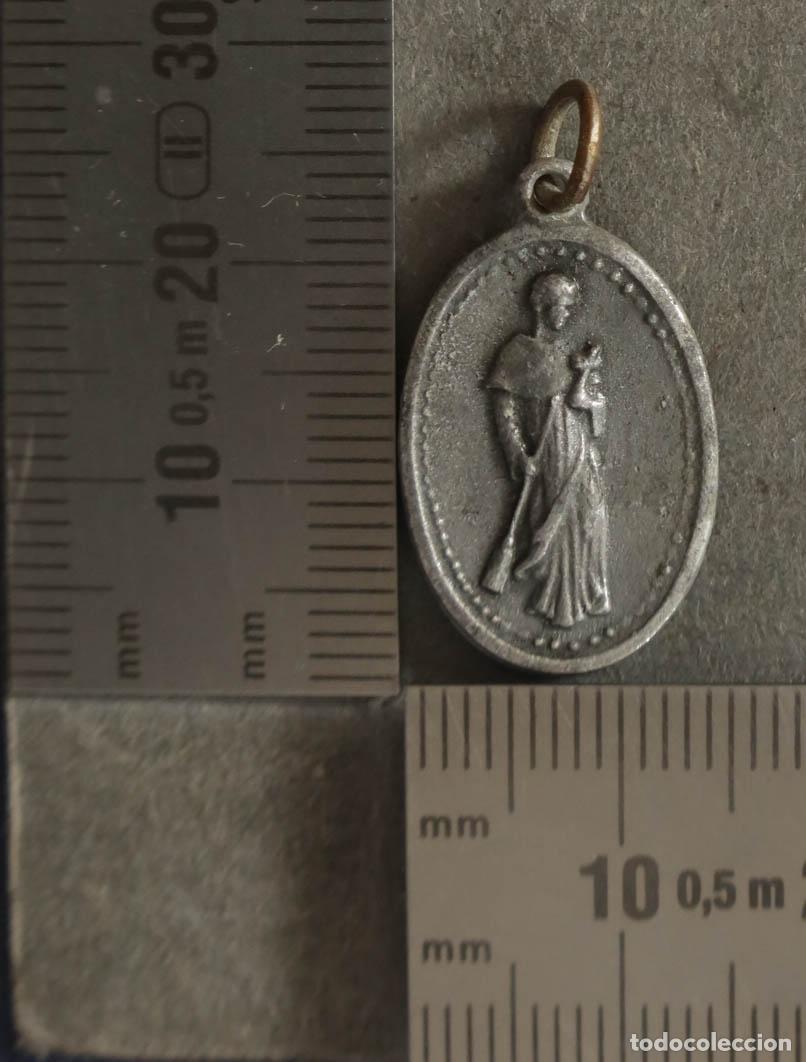 Antig&uuml;edades: MEDALLA. RELIQUIA. EX-INDUMENTIS. SAN MARTIN DE PORRES. TERCER GRADO