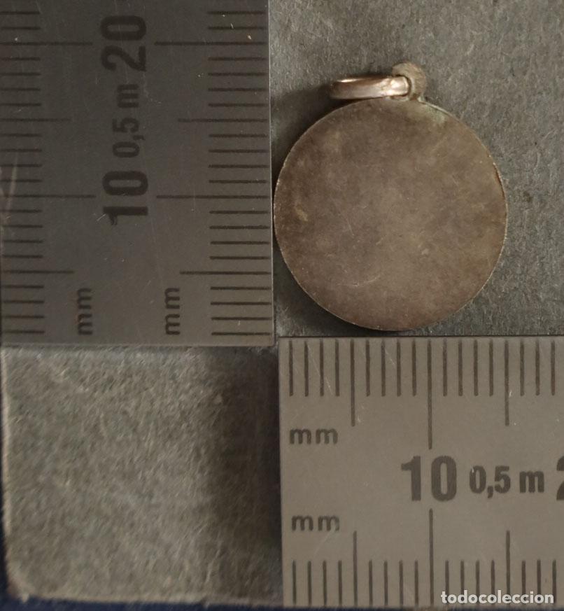 Antig&uuml;edades: MEDALLA. NTRA SRA DEL PILAR. PLATA. - Foto 2